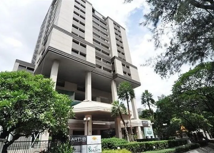 Hotel Bliston Suwan Park View