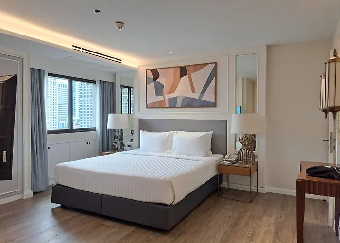 Bliston Suwan Park View 4* 방콕